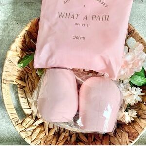 NWT ODEME What A Pair Set Of Two Pink Silicone Wine Glasses In Travel Bag